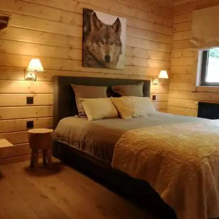 Holiday home Chalet Comme Nulle Part *